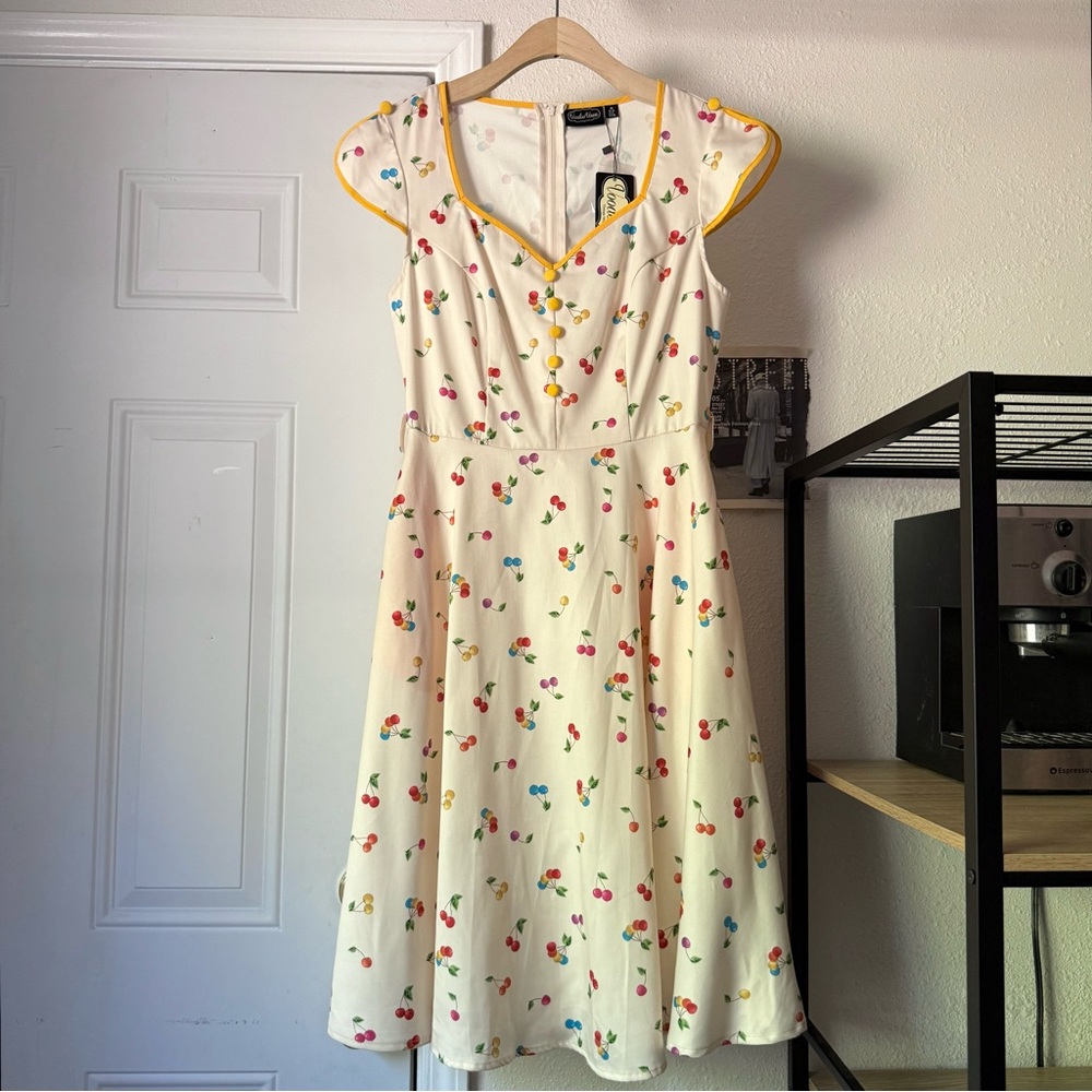 NWT VOODOO VIXEN off white cherry fruit piping tulip short sleeve midi dress mod